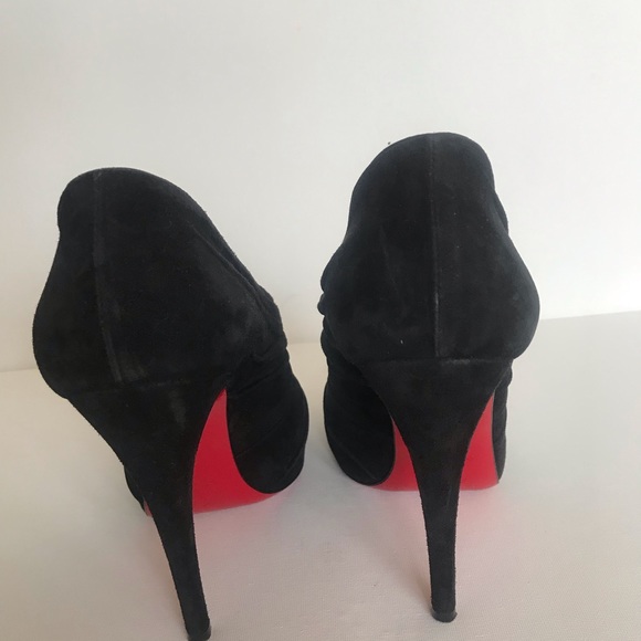 ❌SOLD❌ Christian Louboutin heels - Picture 6 of 6